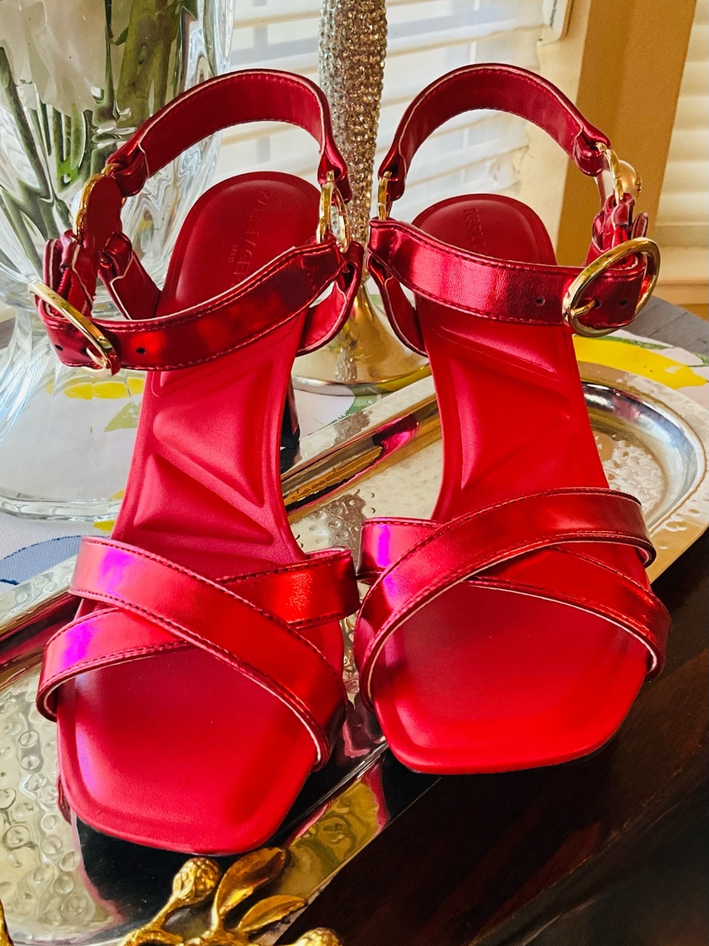 Karl Lagerfeld Paris Daelin Heels  (Smart Sell)